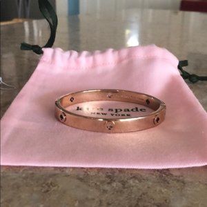 Kate Spade Bangle "Spot the Spade" Rose Gold